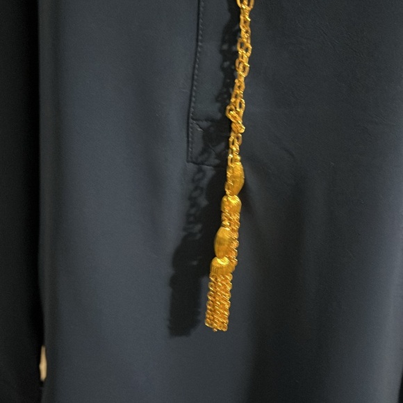 Top - Picture 3 of 4